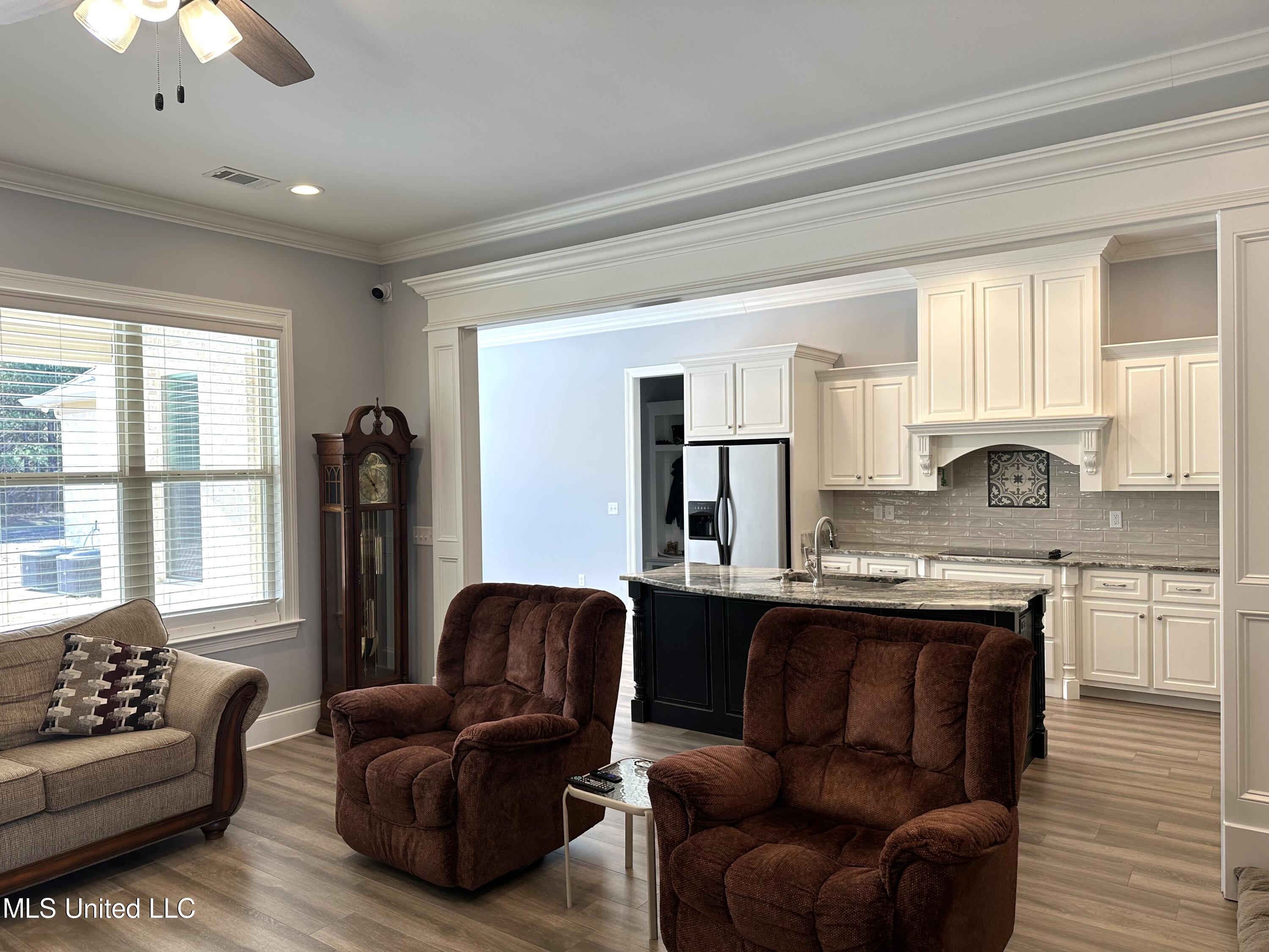 610 Lloyd's Lane Nesbit, MS 38651 - Photo 14 of 32 IMG_3956