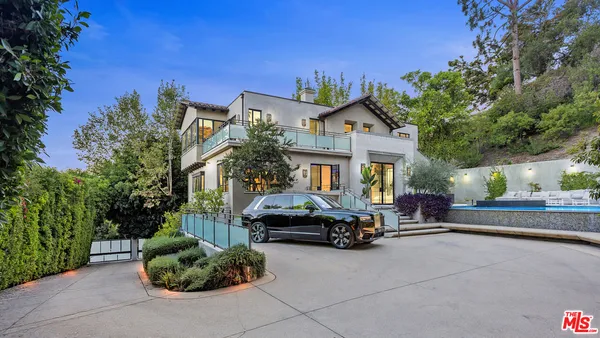 $49,500 | 7801 Hillside Avenue, Los Angeles, CA 90046