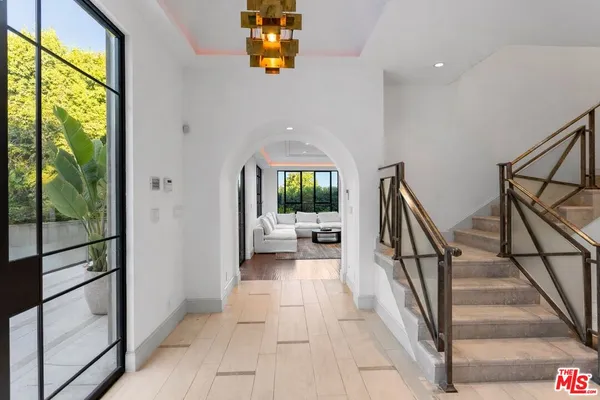 $49,500 | 7801 Hillside Avenue, Los Angeles, CA 90046