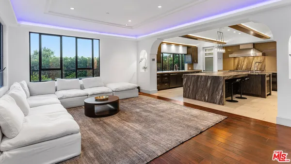 $49,500 | 7801 Hillside Avenue, Los Angeles, CA 90046