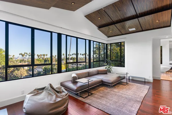 $49,500 | 7801 Hillside Avenue, Los Angeles, CA 90046