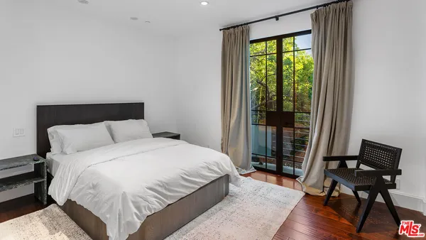 $49,500 | 7801 Hillside Avenue, Los Angeles, CA 90046