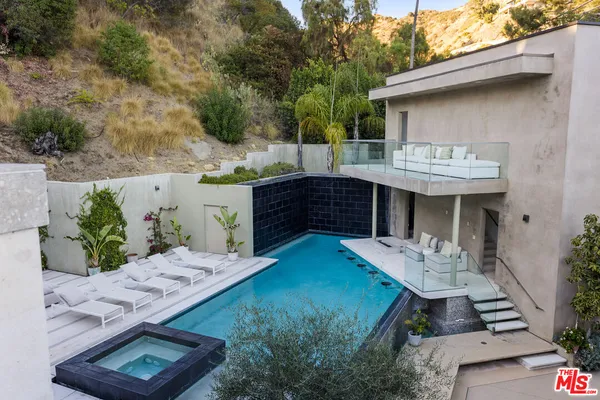 $49,500 | 7801 Hillside Avenue, Los Angeles, CA 90046