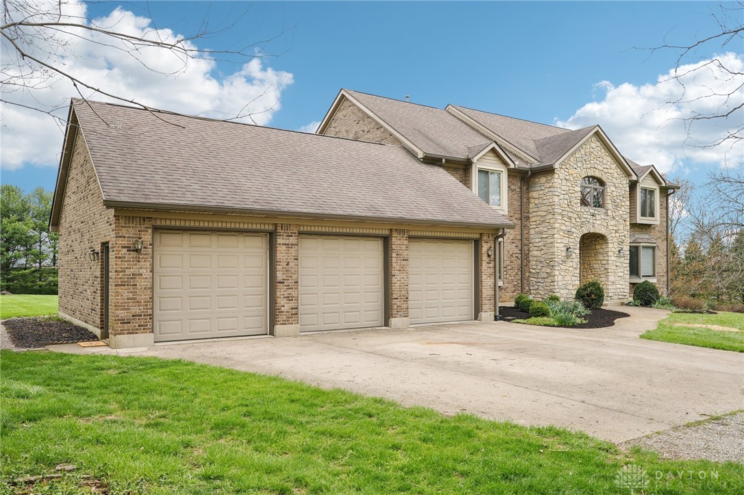 426 McBee Road Bellbrook, OH 45305 - Photo 5 of 100 Gallery Image 5