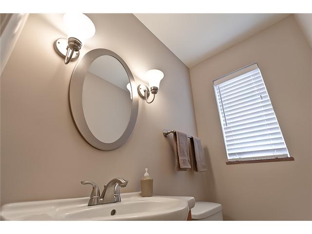 1601 Barrington Road Columbus, OH 43221 - Photo 11 of 24