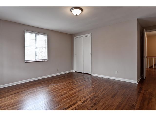 1601 Barrington Road Columbus, OH 43221 - Photo 16 of 24