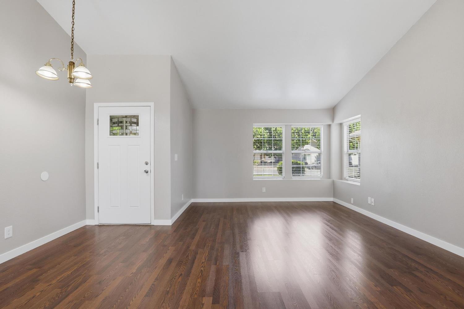 620 Teesdale Road Yuba City, CA 95991 - Photo 7 of 48