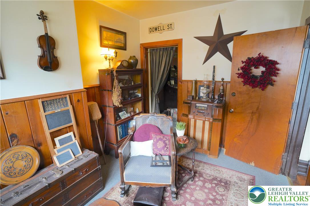 22 Dowell Street Slatington, PA 18080 - Photo 18 of 44