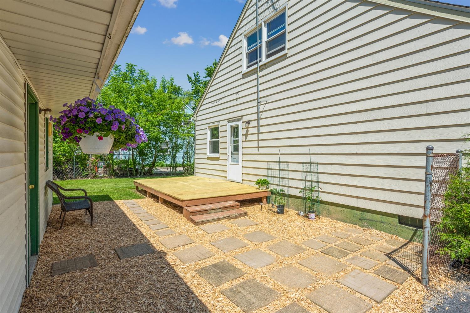 710 Heritage Road Valparaiso, IN 46385 - Photo 25 of 27 a view of a terrace with sitting area