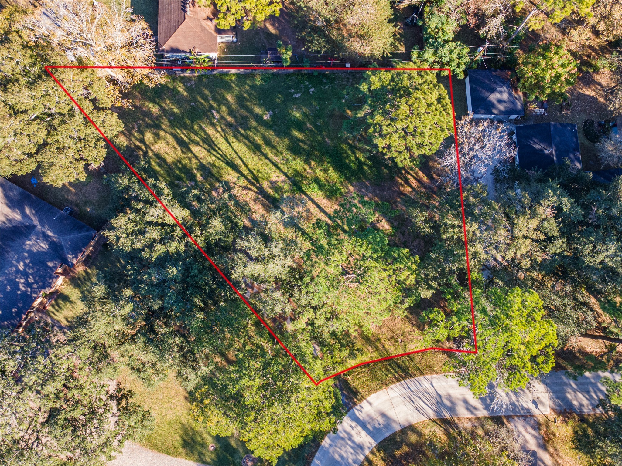 5059 Winding Way Dickinson, TX 77539 - Photo 1 of 13 a view of outdoor space and a yard
