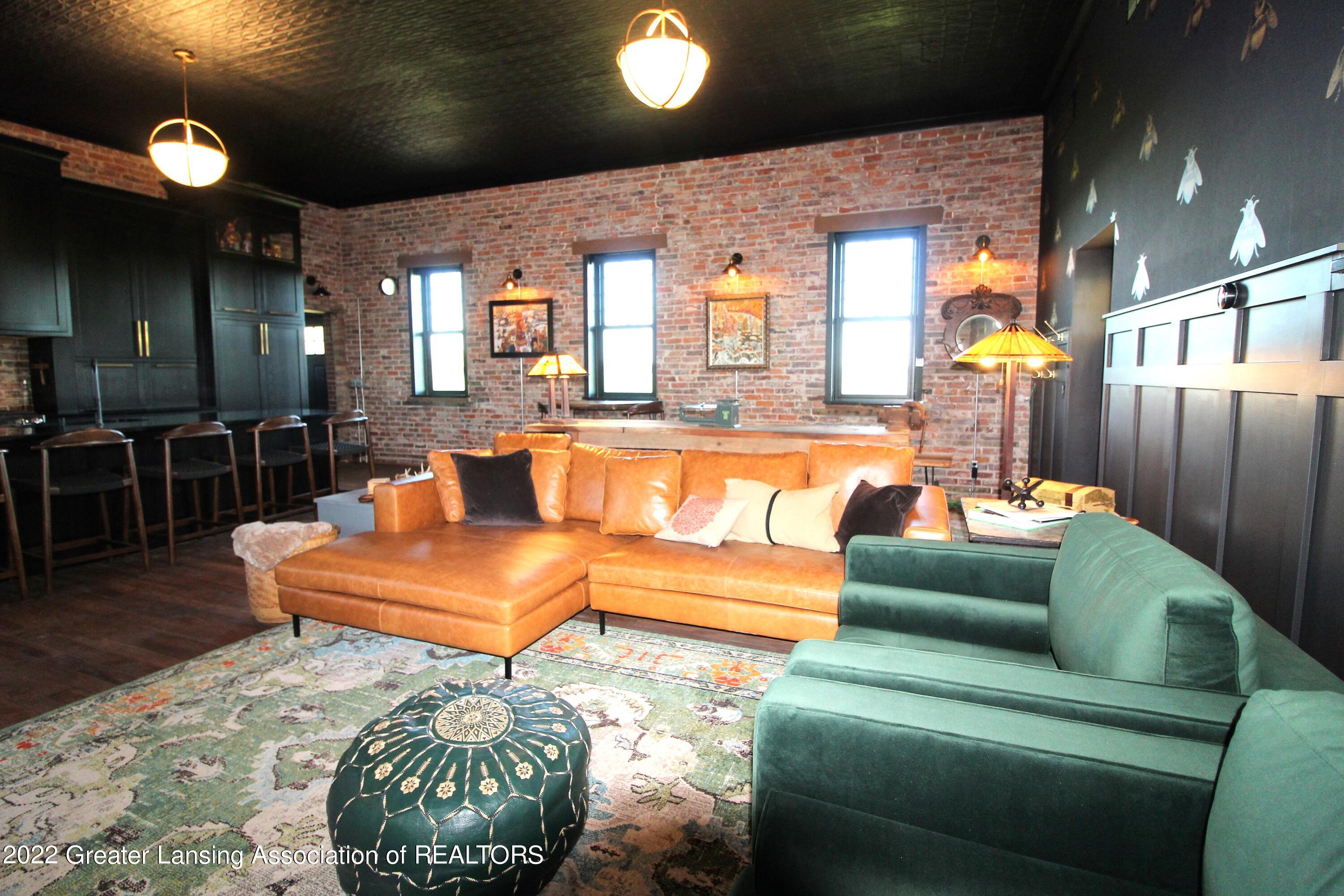 1637 South Dewitt Road St. Johns, MI 48879 - Photo 11 of 57 IMG_4023