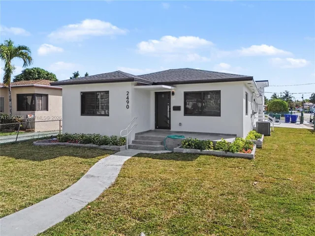 $1,400,000 | 2490 Southwest 17th Street, Miami, FL 33145
