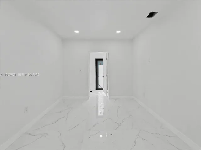 $1,400,000 | 2490 Southwest 17th Street, Miami, FL 33145