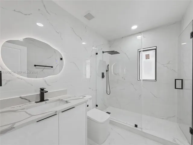 $1,400,000 | 2490 Southwest 17th Street, Miami, FL 33145