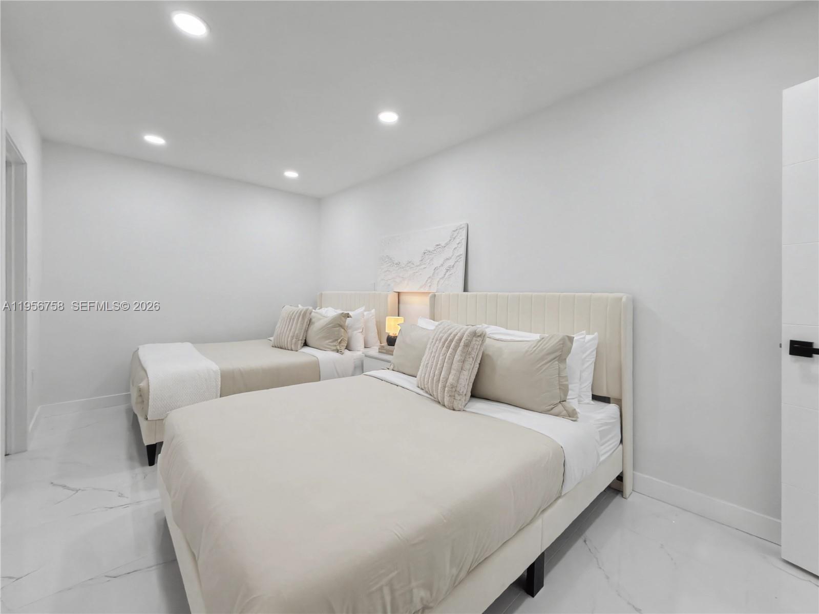 2490 Southwest 17th Street Miami, FL 33145 - Photo 25 of 36