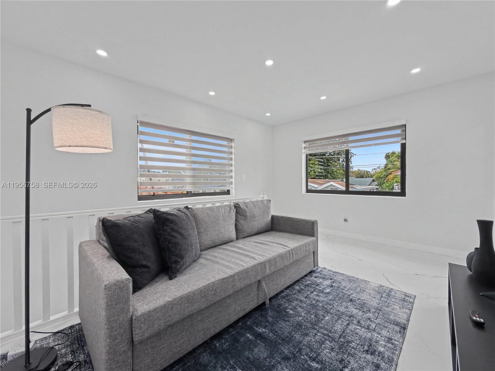 2490 Southwest 17th Street Miami, FL 33145 - Photo 30 of 36