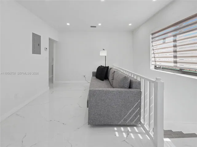 $1,400,000 | 2490 Southwest 17th Street, Miami, FL 33145