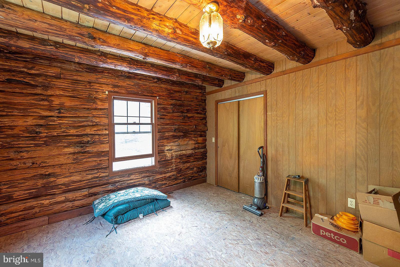 675 Siler Road Winchester, VA 22603 - Photo 18 of 52 Main level Bedroom ready for your finishing touch!