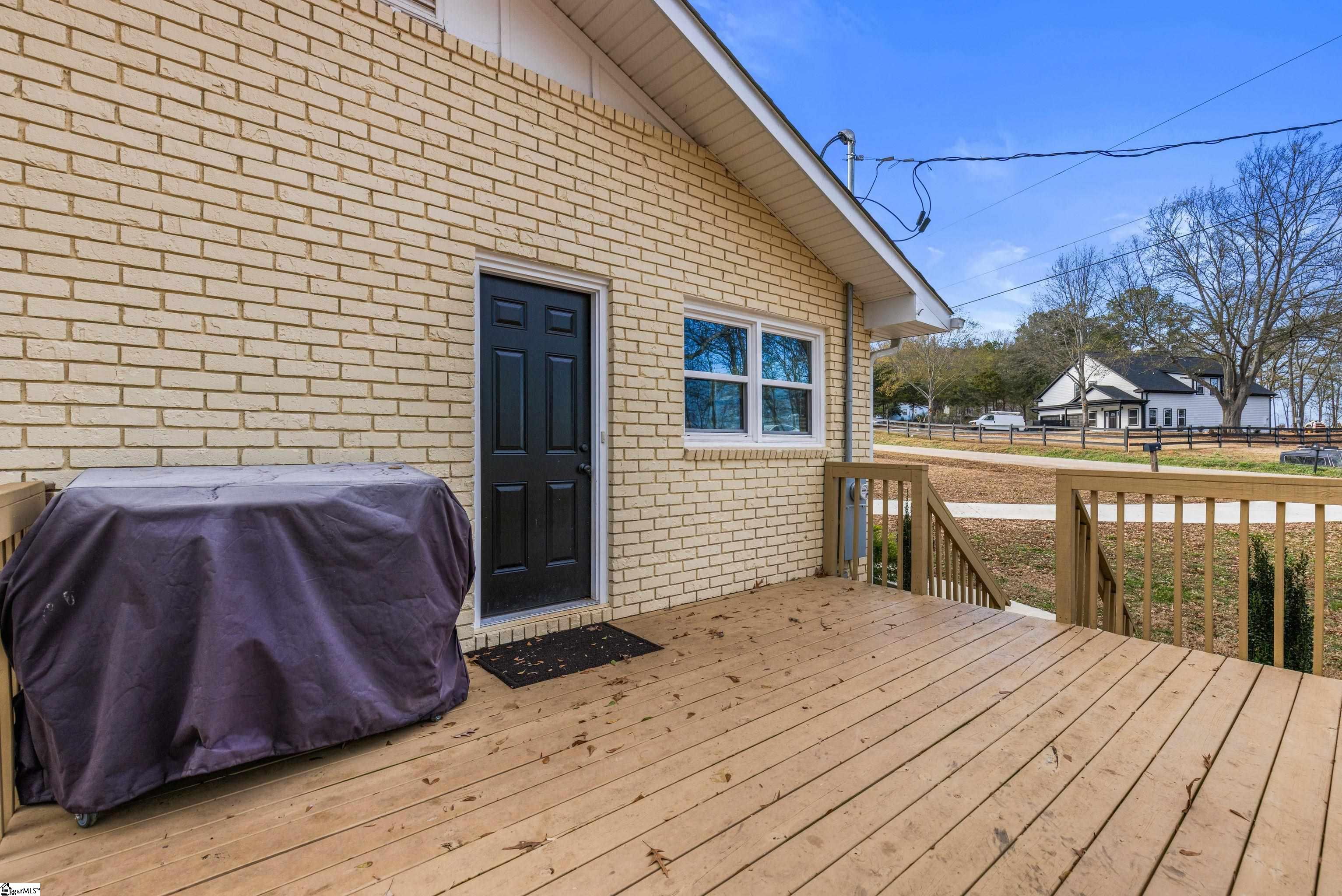 401 Wyatt Road Piedmont, SC 29673 - Photo 7 of 39