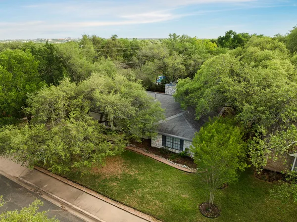 $650,000 | 6805 Chelsea Moor, Austin, TX 78759