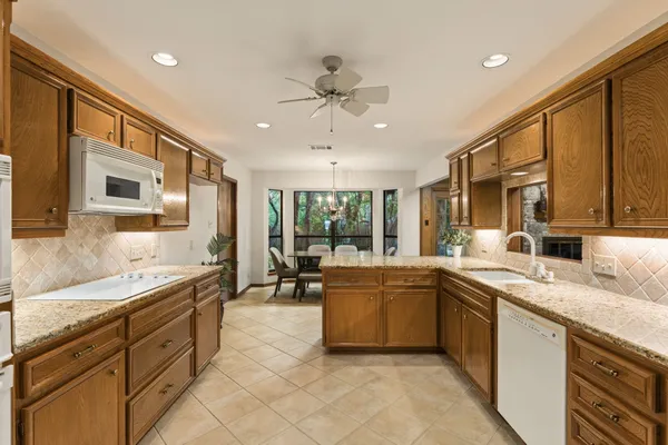 $650,000 | 6805 Chelsea Moor, Austin, TX 78759