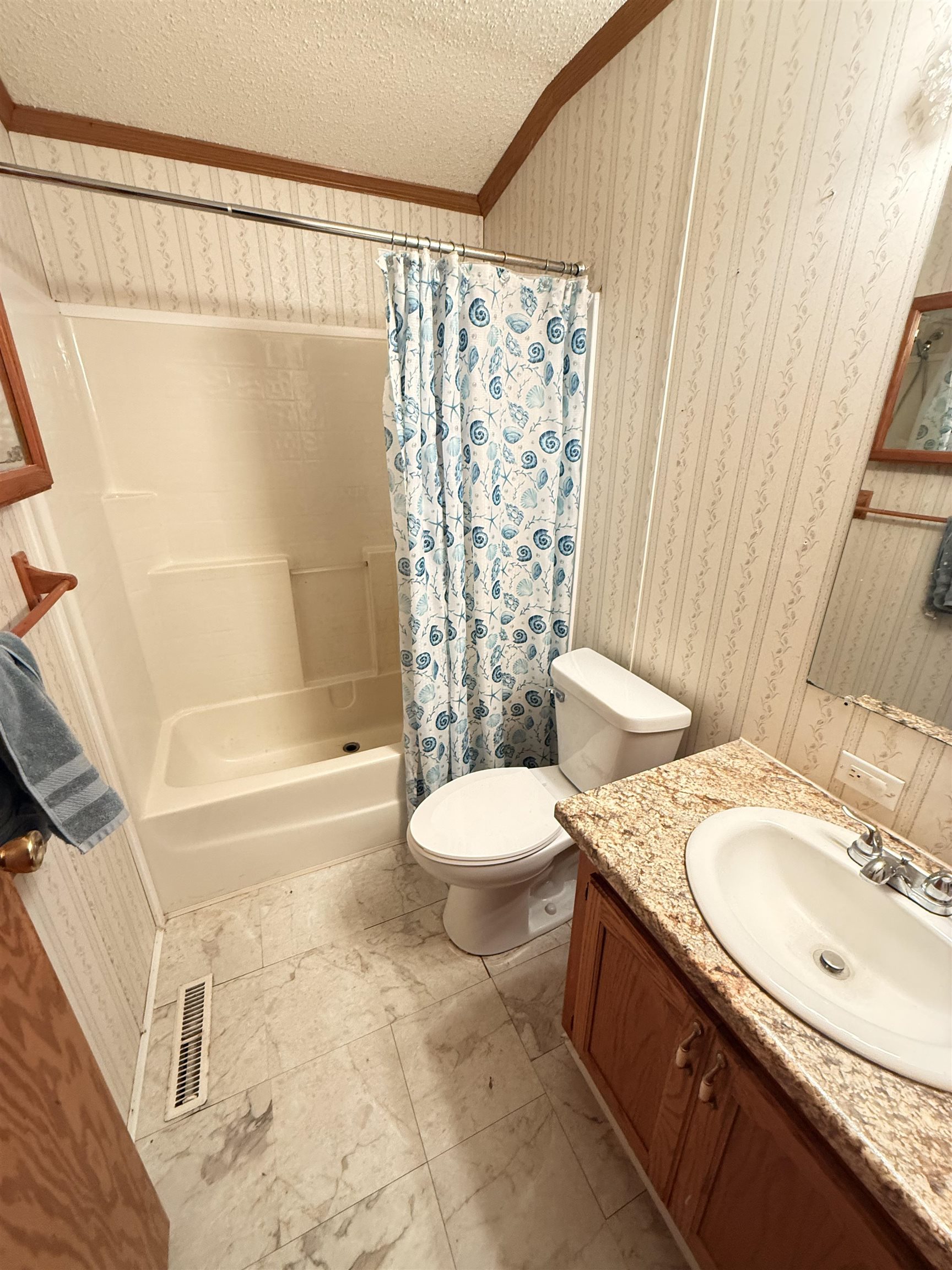 13875 Graphite Road Tomah, WI 54660 - Photo 2 of 21