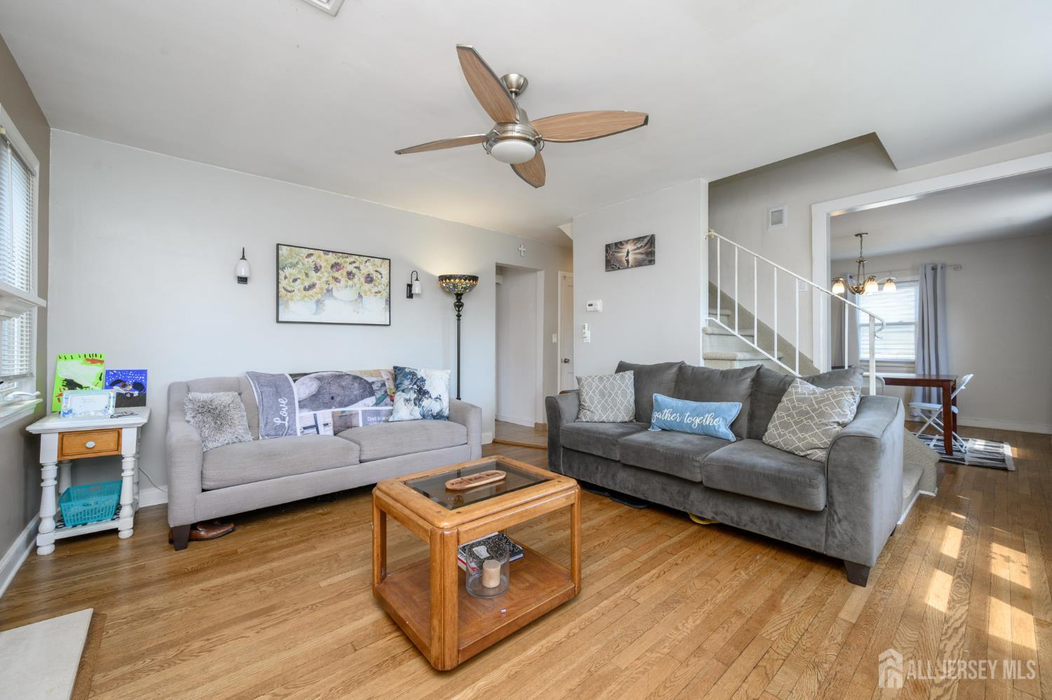49 Colonial Drive Clark, NJ 07066 - Photo 4 of 31
