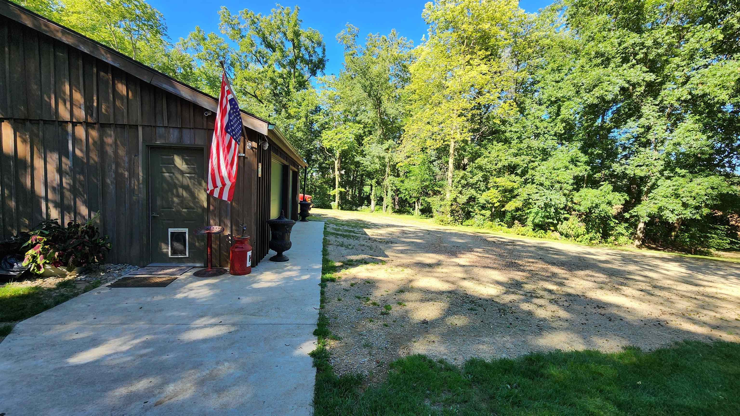 6262 North Eggert Road Rock City, IL 61070 - Photo 69 of 75 a view of outdoor space and yard
