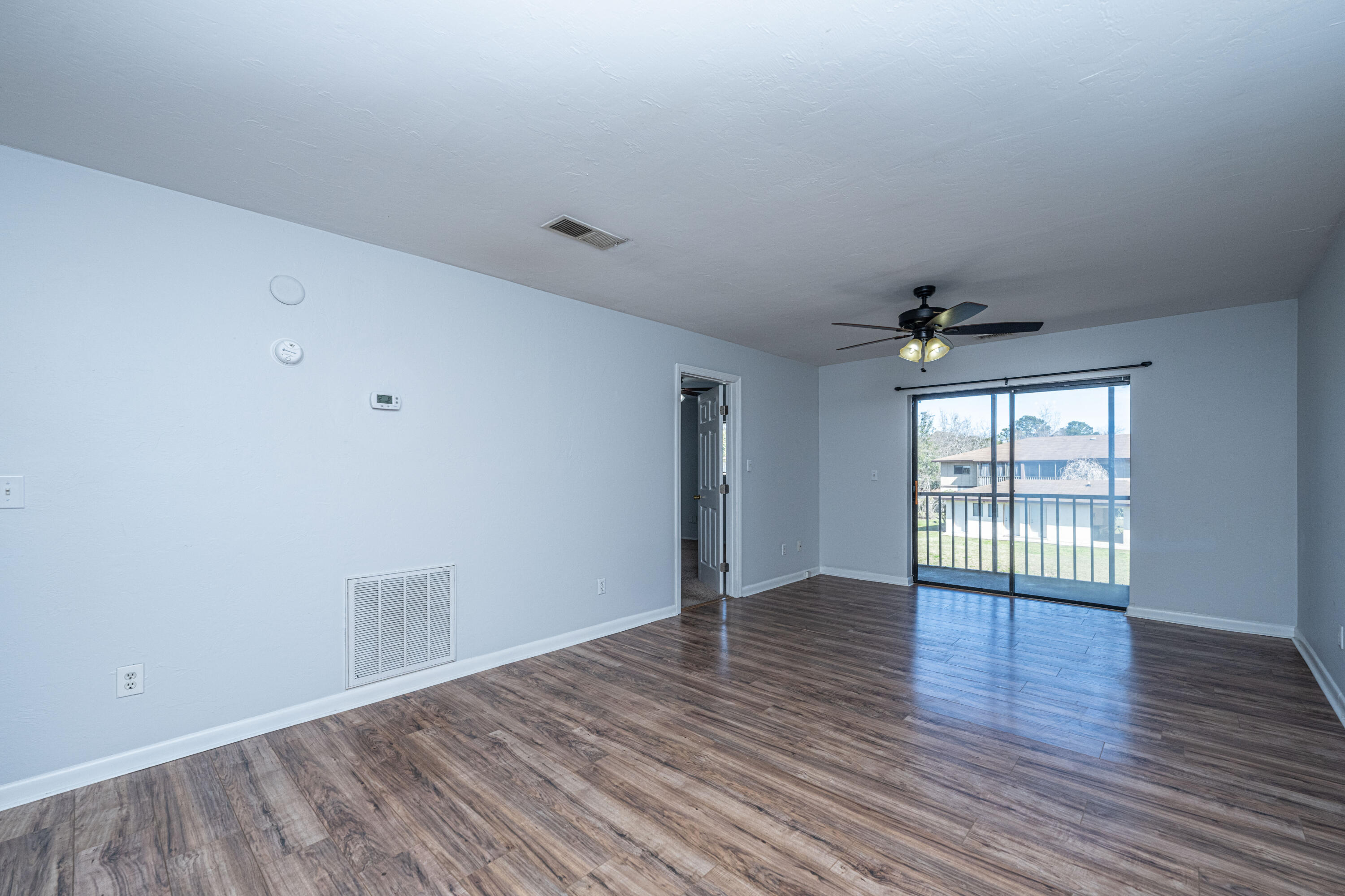 2178 Bees Ferry Road, Unit 1905 Charleston, SC 29414 - Photo 17 of 27 2178BeesFerryRdAptE08