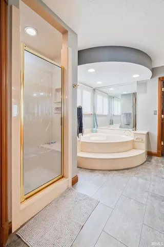 $439,900 | 2244 Lynn Drive, Kokomo, IN 46902