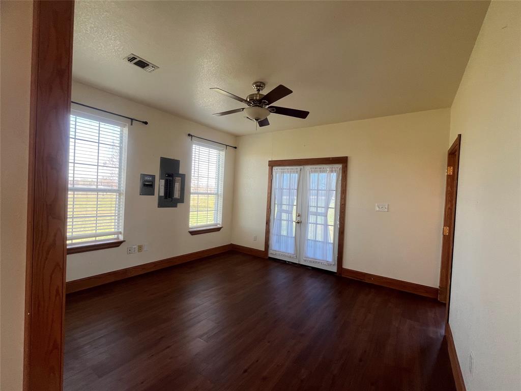 427 Grover Dallas Road Weatherford, TX 76088 - Photo 3 of 30 Dining