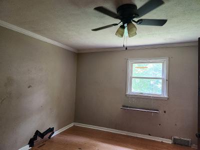 2108 St Clairs Creek Road Chilhowie, VA 24319 - Photo 7 of 11 thumbnail (2)