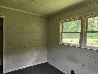 2108 St Clairs Creek Road Chilhowie, VA 24319 - Photo 9 of 11 thumbnail (8)