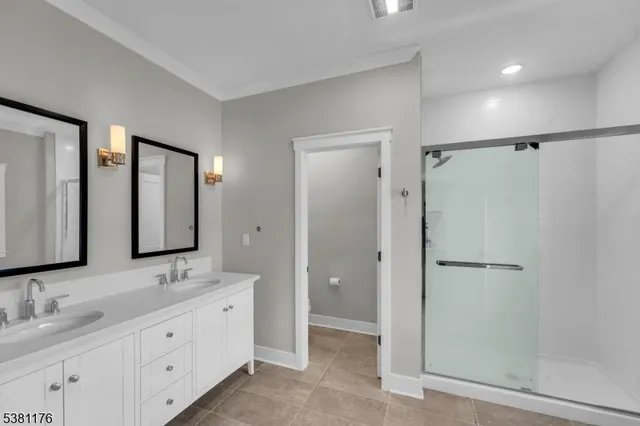 $1,150,000 | 4 Lenape Lane, Unit 805, Old Tappan, NJ 07675