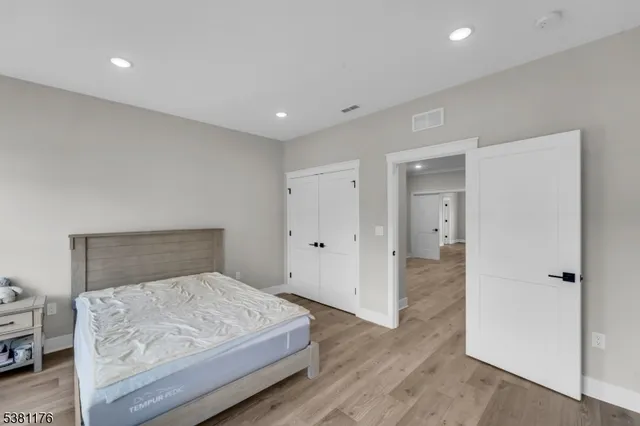 $1,150,000 | 4 Lenape Lane, Unit 805, Old Tappan, NJ 07675