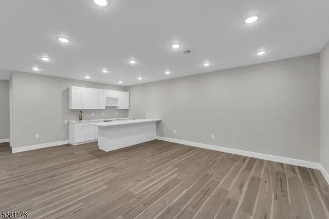 $1,150,000 | 4 Lenape Lane, Unit 805, Old Tappan, NJ 07675