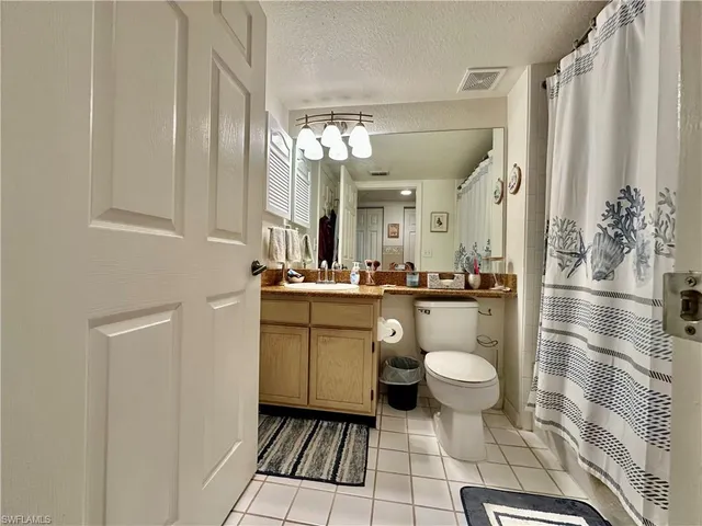 $1,650 | 4700 St Croix Lane, Unit 335, Naples, FL 34109