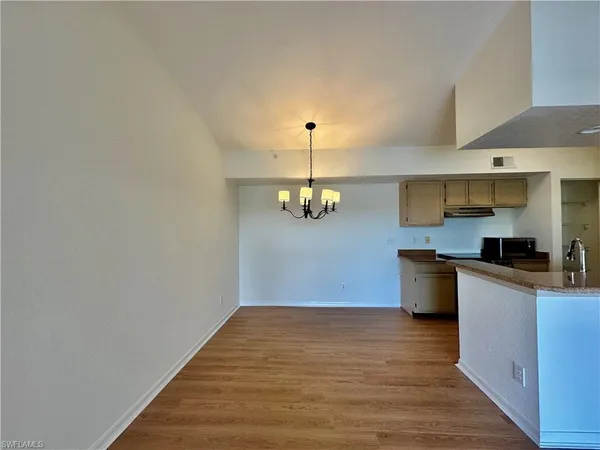 $1,545 | 4700 St Croix Lane, Unit 335, Naples, FL 34109