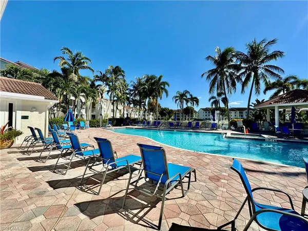 $1,545 | 4700 St Croix Lane, Unit 335, Naples, FL 34109