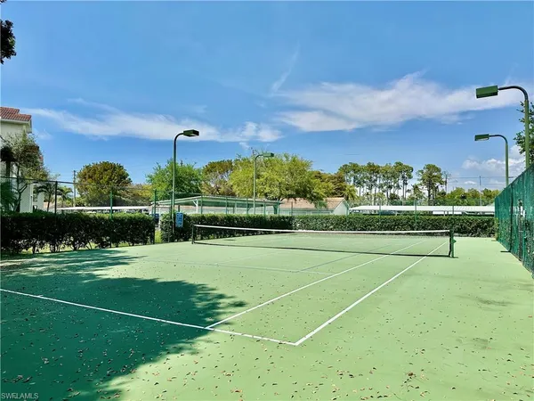 $1,545 | 4700 St Croix Lane, Unit 335, Naples, FL 34109