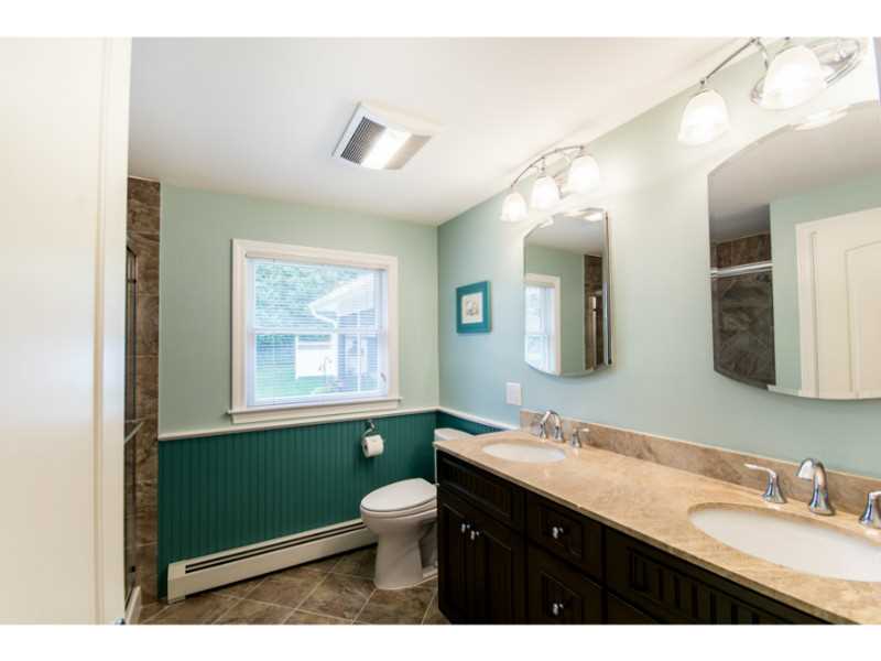 21 Willow Road Smithfield, RI 02828 - Photo 17 of 24 Bathroom.