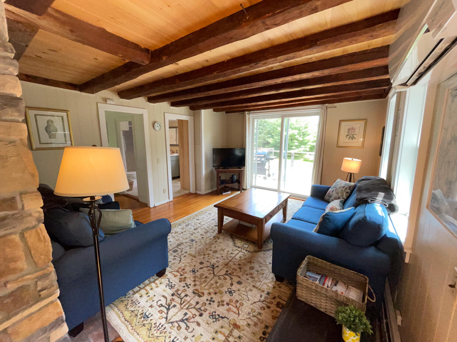 99 Whitney Farm Road Mount Desert, ME 04660 - Photo 21 of 32 Living room