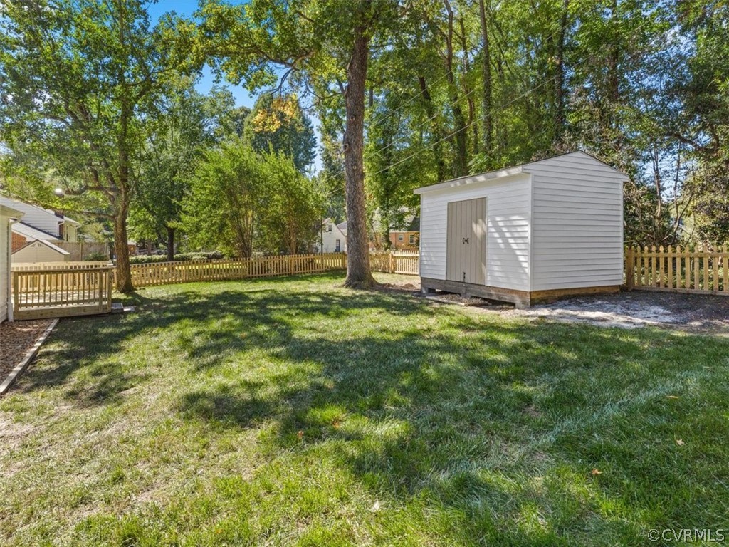 130 Swanage Road Chesterfield, VA 23236 - Photo 35 of 35 Gallery Image 35