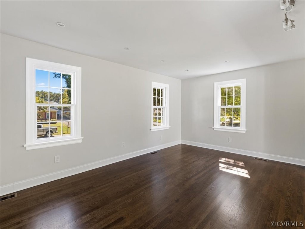 130 Swanage Road Chesterfield, VA 23236 - Photo 7 of 35 Gallery Image 7