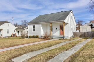 6736 Dudley Ferry Road Fairlawn, VA 24141 - Photo 5 of 24 03-6736_Dudley_Ferry_Rd_03_600