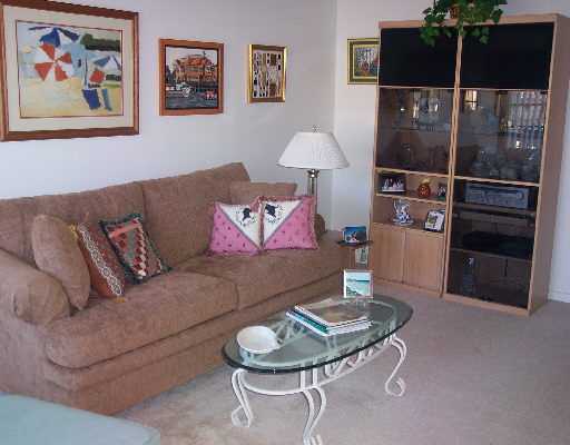 2050 Hythe A, Unit 2050C Boca Raton, FL 33434 - Photo 3 of 8 Additional Photo