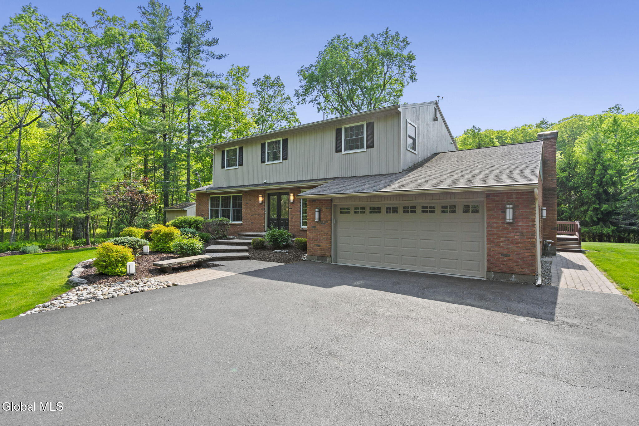 207 Swift Road Voorheesville, NY 12186 - Photo 2 of 34 Front of house