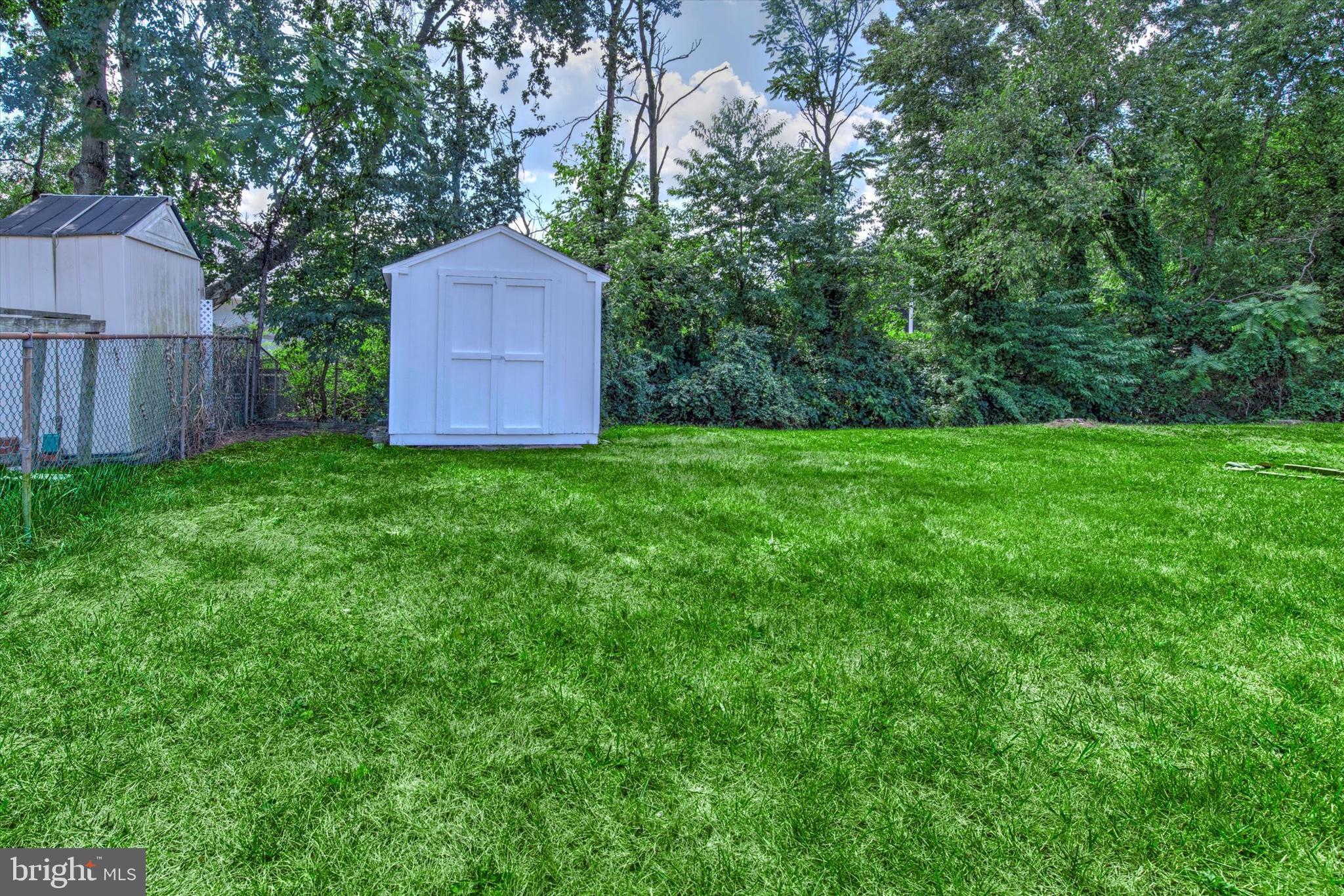 613 Howell Drive Westampton, NJ 08060 - Photo 29 of 31 Backyard shed