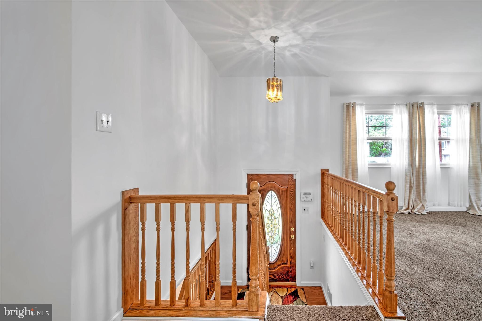 613 Howell Drive Westampton, NJ 08060 - Photo 4 of 31