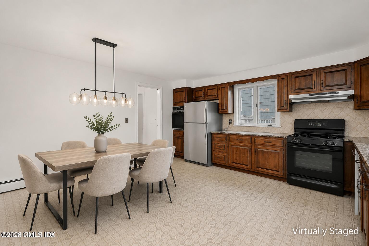 31 Hassake Road Old Greenwich, CT 06870 - Photo 5 of 20 Kitchen